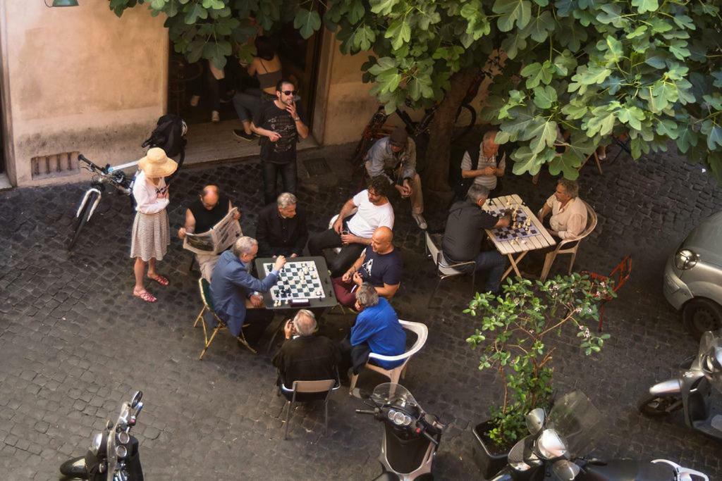 Piazza Del Fico, Al Centro Di * Roma