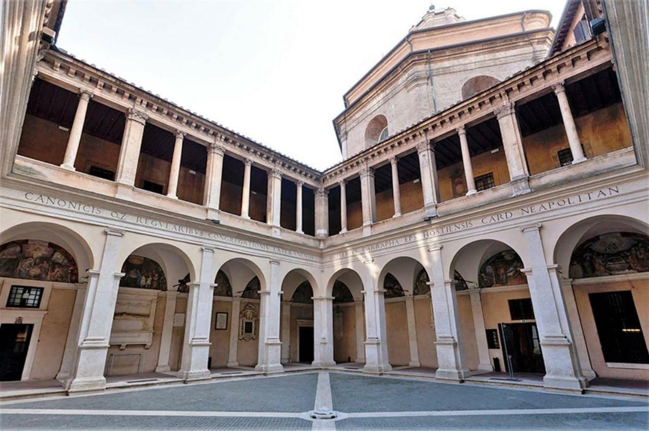 Appartamento Piazza Del Fico, Al Centro Di *